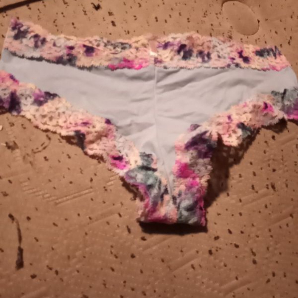 Panties - Picture 7 of 16